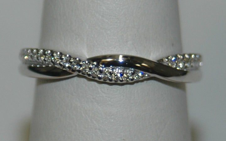 14K White Gold Twisted Diamond Women's Wedding Band