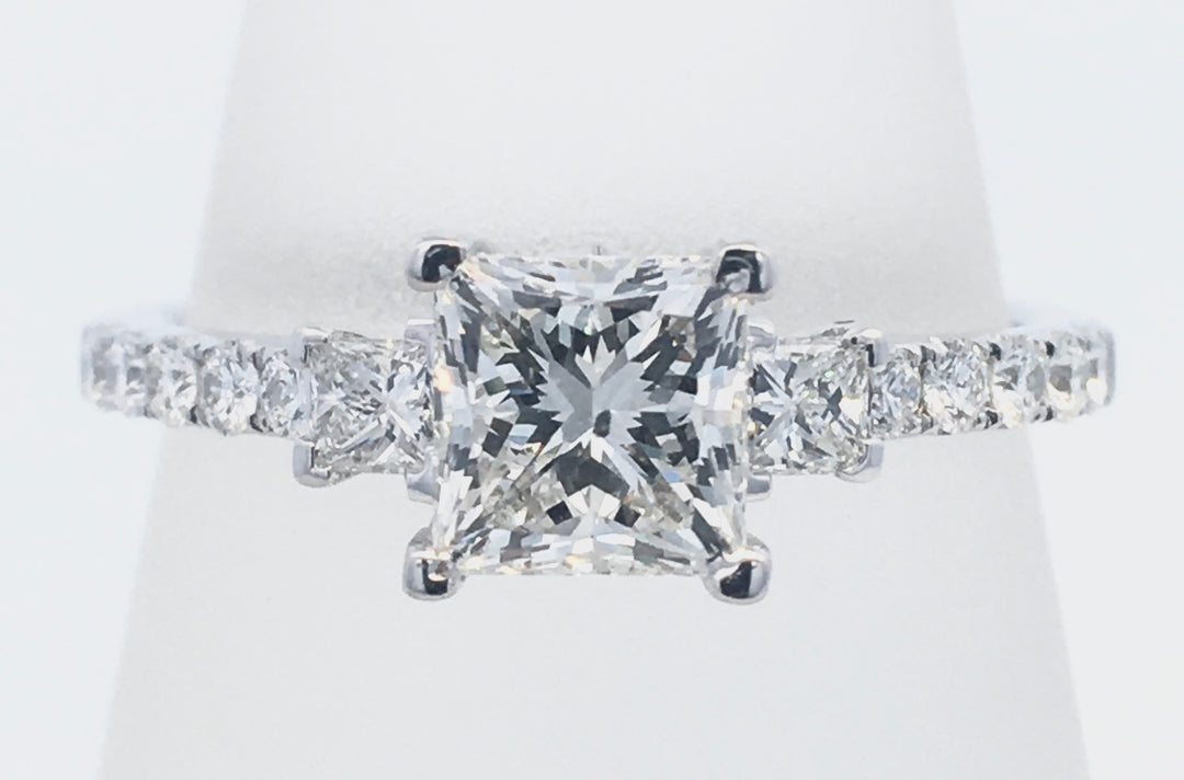 18K White Gold 1CT Princess Diamond Solitaire Ring