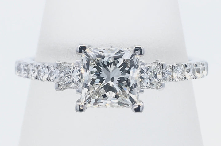 18K White Princess Diamond 1.00Ct Solitaire Engagement Ring