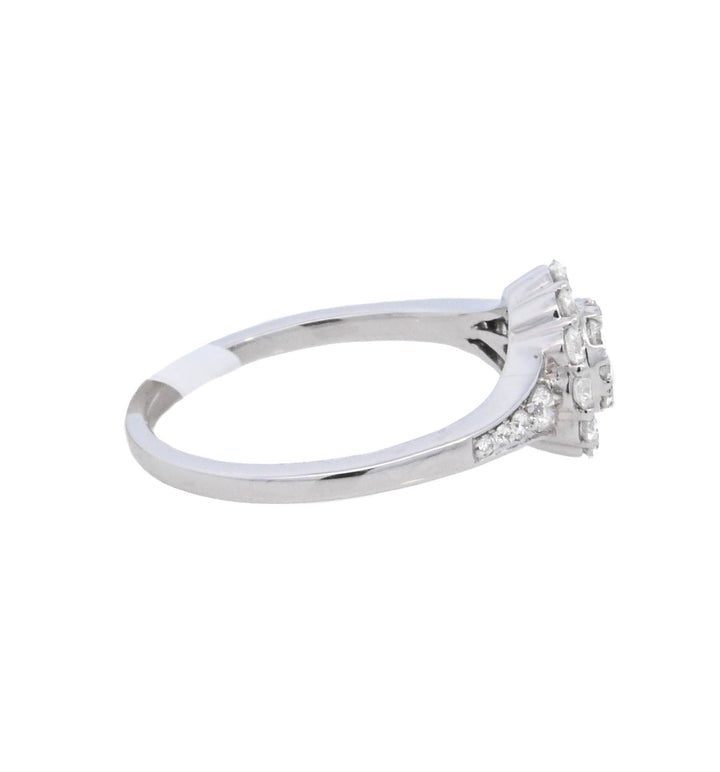 18K White Gold 0.63ctw Round Diamond Halo Engagement Ring